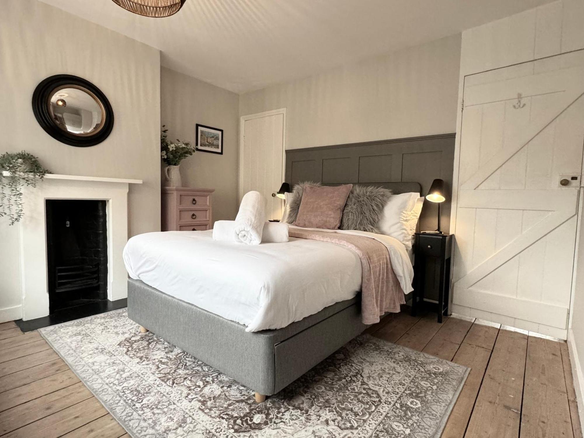 Holiday home House A Luxury Cotswold Grade Ll Listed *