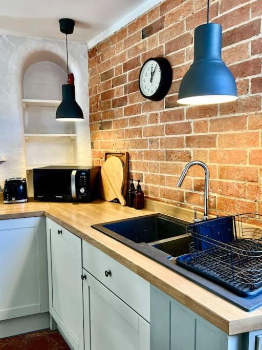 House A Luxury Cotswold Grade Ll Listed